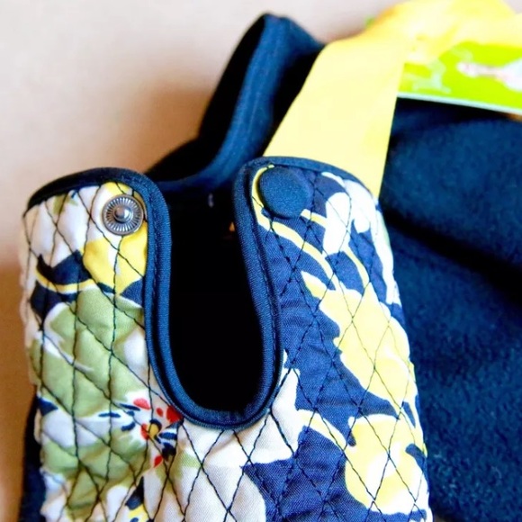 Vera Bradley Yellow Black Gloves in Dogwood SM - Picture 4 of 4
